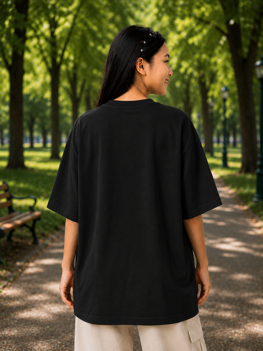 "Confidence Looks Good" Gothic Typography Oversized T-Shirt — Black 2
