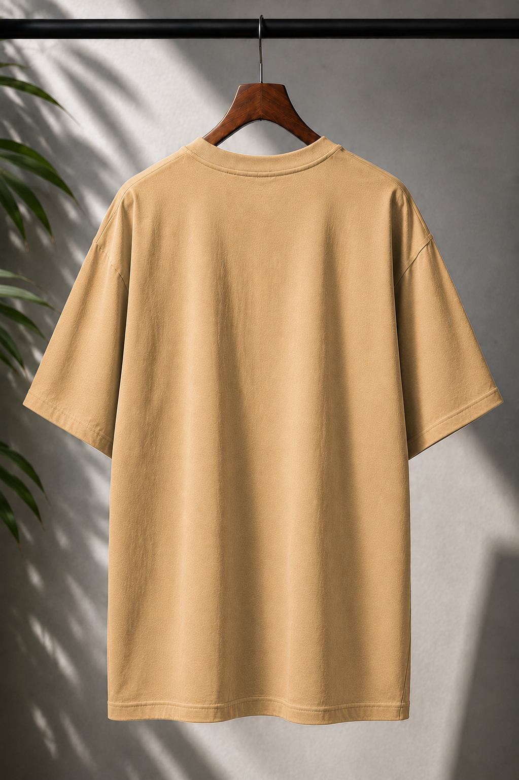 "Left Guy is Gay" Funny Arrow Graphic Oversized T-Shirt — Beige 6