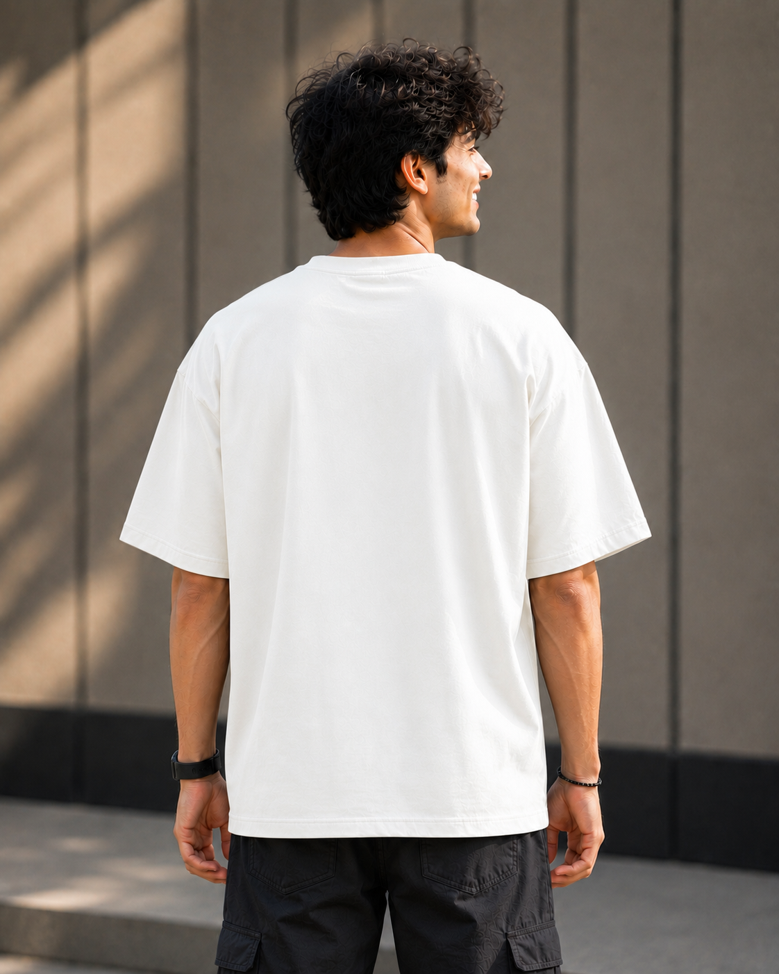 "Right Guy is Gay" Funny Arrow Graphic Oversized T-Shirt — White 2